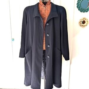 Vintage Women's Black Raglan Sleeve Fully Lined Rain/Trench Coat Button Front